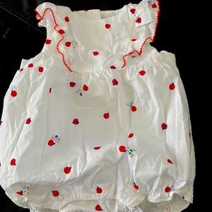Precious ladybug outfit 0-3 month